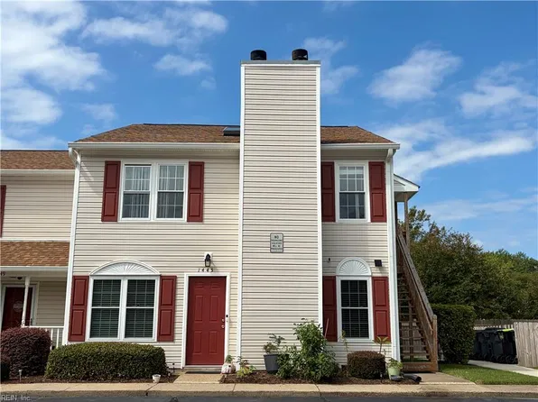 1447 Deerpond Ln, Virginia Beach, VA 23464