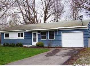 7911 Rinaldo Blvd N, Bridgeport, NY 13030