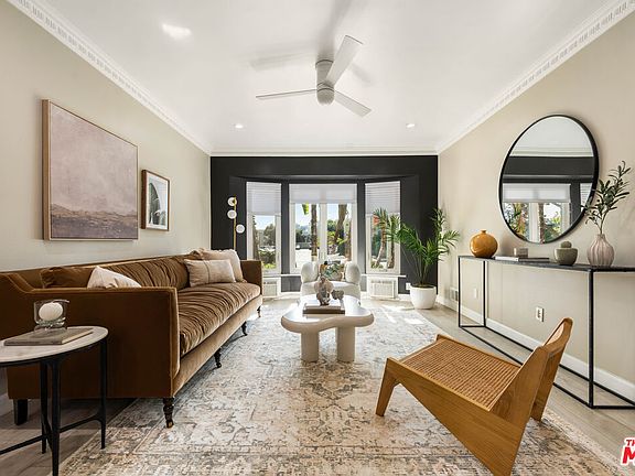 2nd image of 1330 N Crescent Heights Blvd APT 1