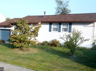 3 E Rutherford Dr, Newark, DE 19713