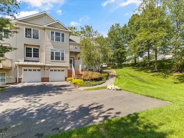 29 Loft Dr, Bridgewater Twp., NJ 08836