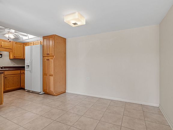 4th image of 5540 Walnut Ave APT 13AA