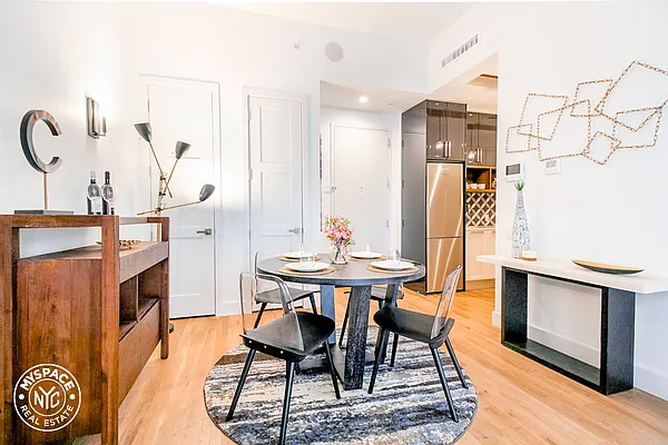 Rented by MySpaceNYC | media 26