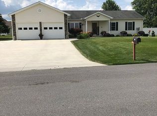 131 Crestview Dr, Salix, PA 15952
