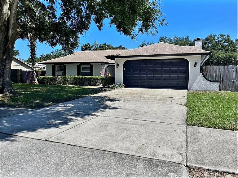 8349 Granada Blvd — Photo 2