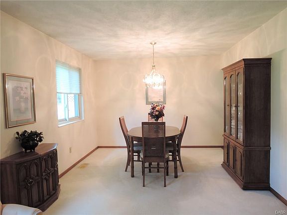 3rd image of 5735 Shadow Oaks Pl