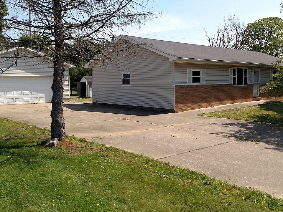1st image of 36 Cindy Ln