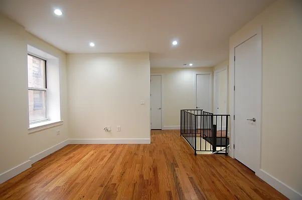 Rented by Compass | media 2