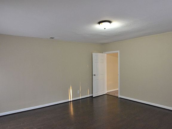 2nd image of 9571 Stanwin Ave