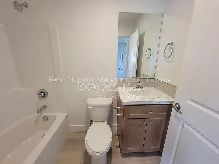 6708 Dradie Pl — Photo 9