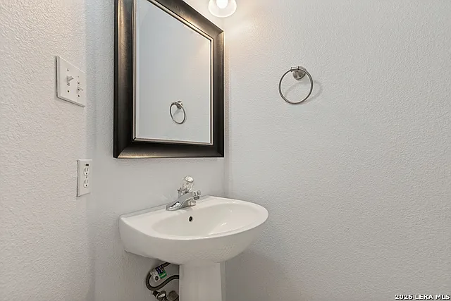 3027 Fall Mist Dr — Photo 23