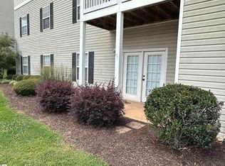 401 McKenna Cir, Greenville, SC 29615