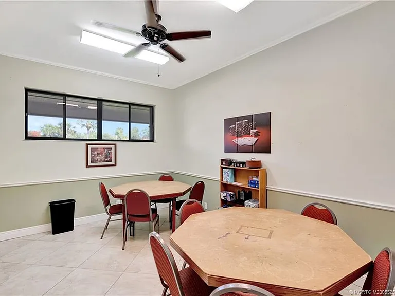 511 SW South River Dr #207 — Photo 44