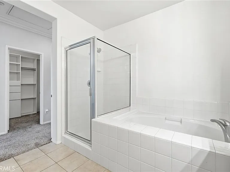 24 Corbin St — Photo 16