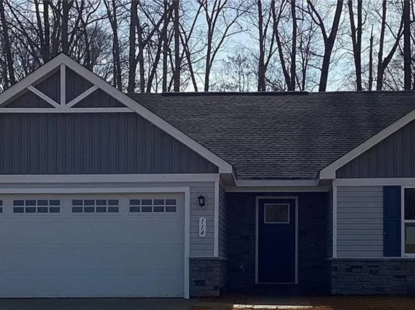 114 Armistead Burwell Crse, Williamsburg, VA 23185
