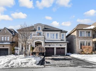 24 Haywood Dr, Brampton, ON L6X0W1