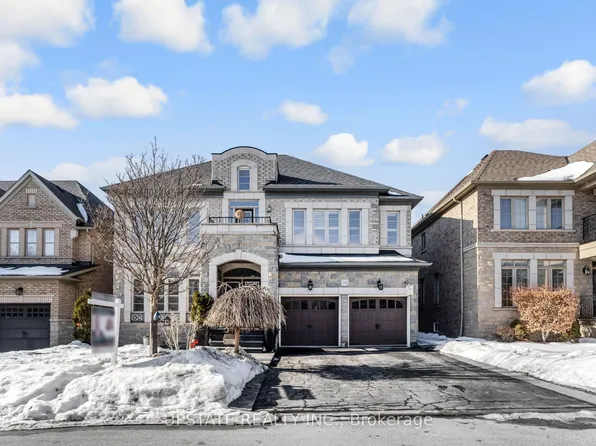 24 Haywood Dr, Brampton, ON L6X 0W1