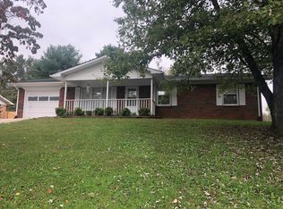75 Twin Rivers Dr, Bronston, KY 42518