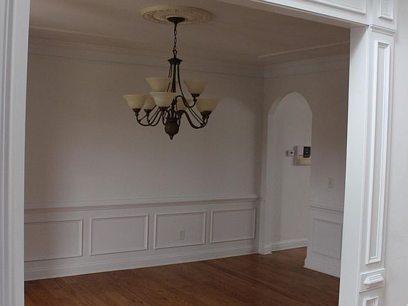 Formal Dining Room - 2