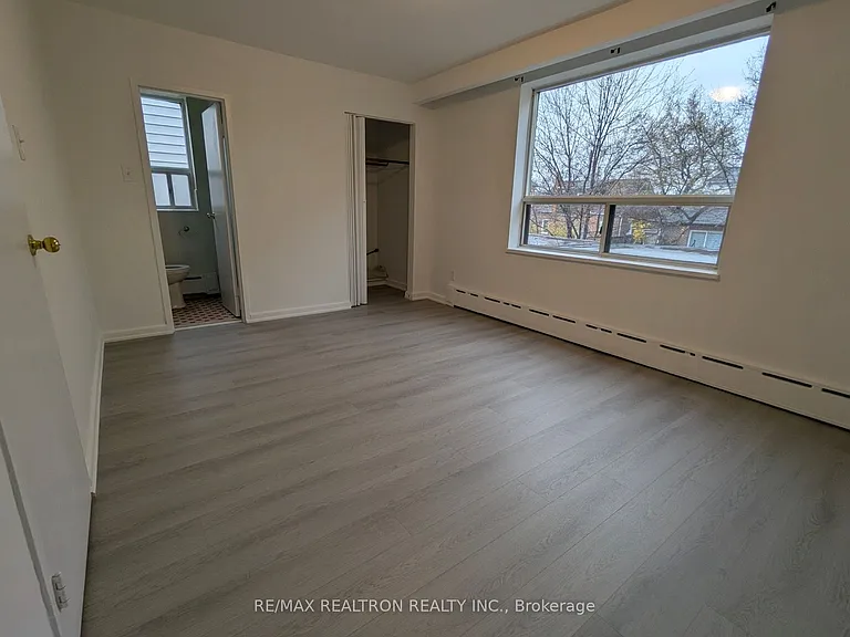 40 Meadowbrook Rd #4 — Photo 6