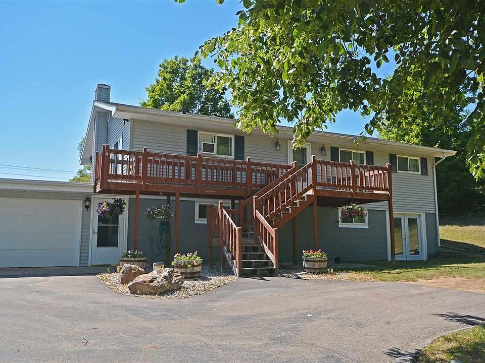 1st image of 8320 Orchard Hl
