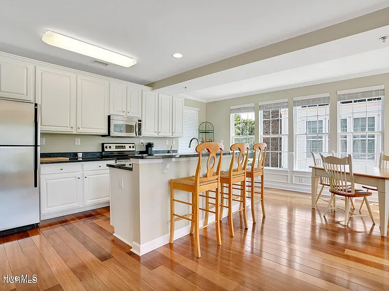 1790 Queen Anne St #1 — Photo 9