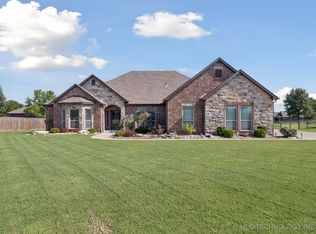 30217 E 69th St S, Broken Arrow, OK 74014