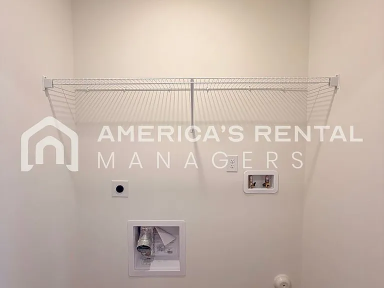 2127 Addison Way SW — Photo 13