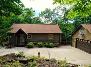 386 Arbor Dr, Lakemont, GA 30552