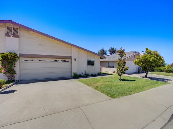 709 Shamrock Ln, Pismo Beach, CA 93449