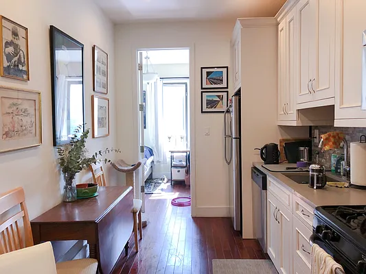 Rented by Massada Home Sales Inc | media 14