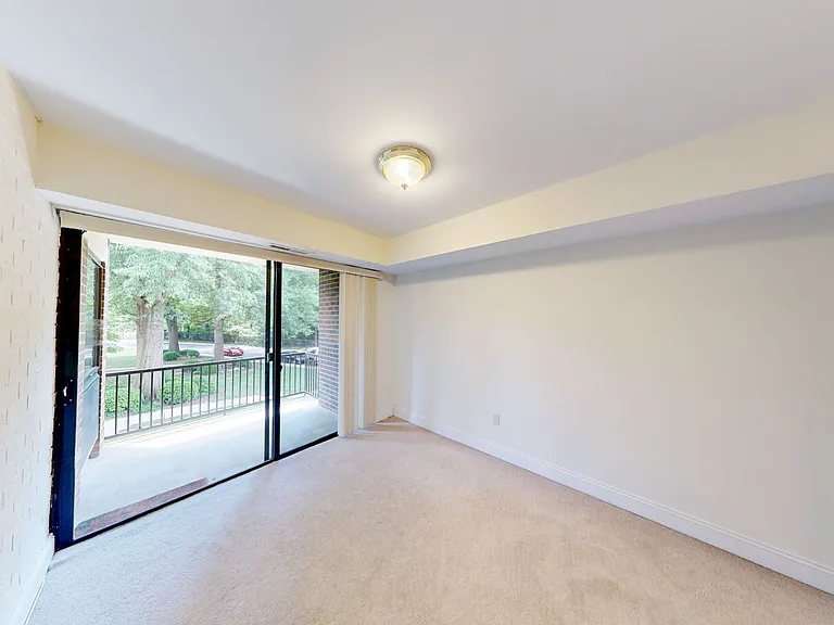 2114 Bonnywood Ln #202 — Photo 7