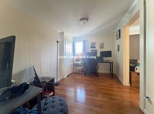 55 Cedar St #6, Cambridge, MA 02140