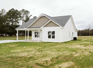 204 N 6th St, Erwin, NC 28339
