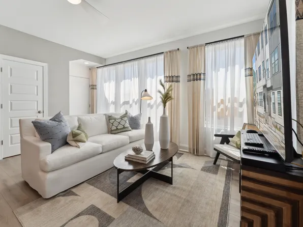 166 N White St Unit 100, Wake Forest, NC 27587
