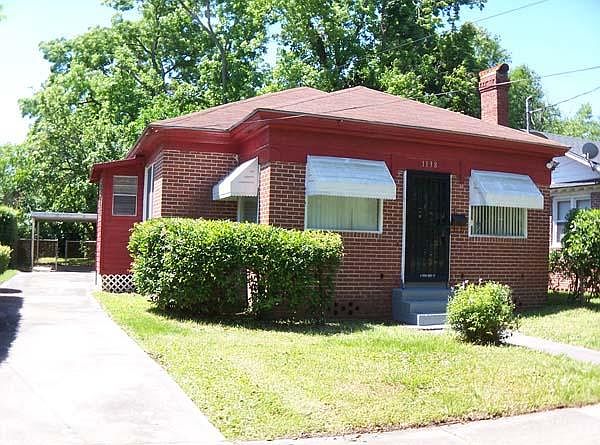 1st image of 1138 W 9th St