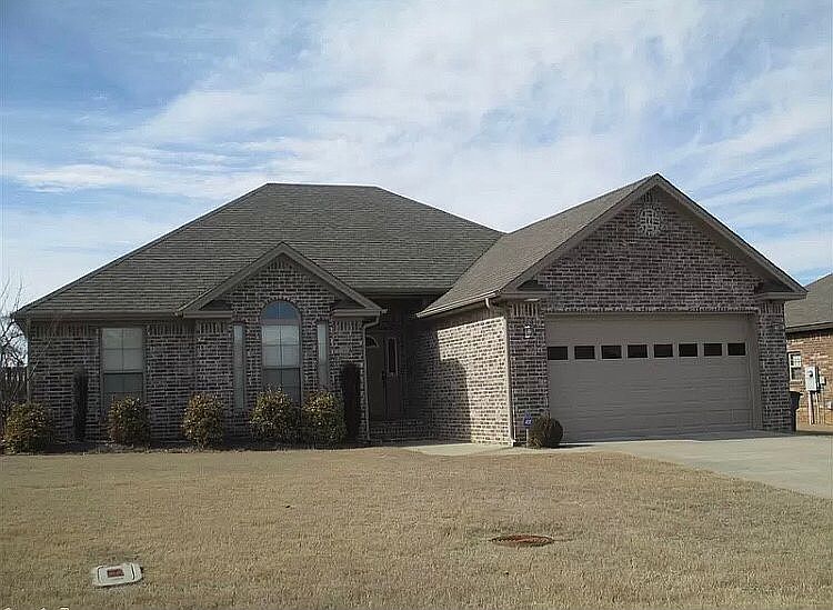 1st image of 509 Samuel Loyce Dr