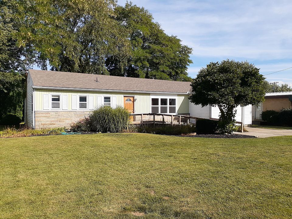 1st image of 234 Hillcrest Ct
