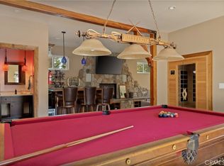 915 Trinity Dr, Lake Arrowhead, CA 92352