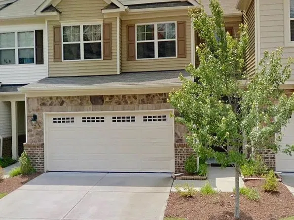 428 Manchester Park Ln, Morrisville, NC 27560