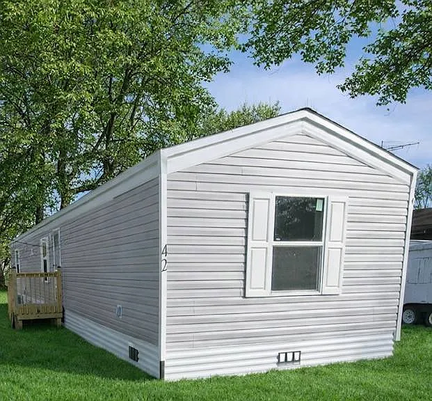 604 White St SW #42 — Photo 1