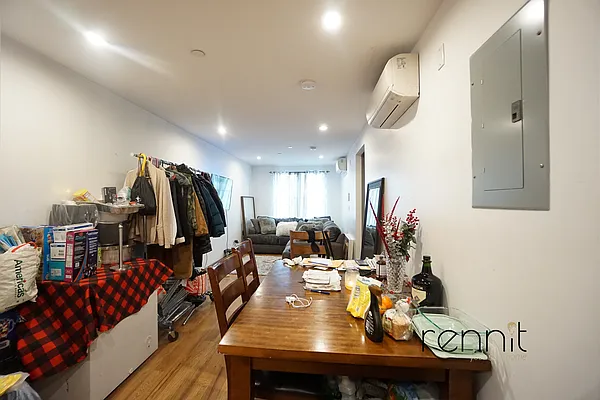 Rented by Rennit Inc. | media 17