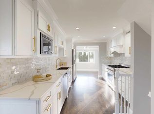 43 6th St, Cresskill, NJ 07626