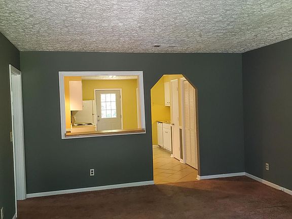 3rd image of 55 Plum Orchard Rd