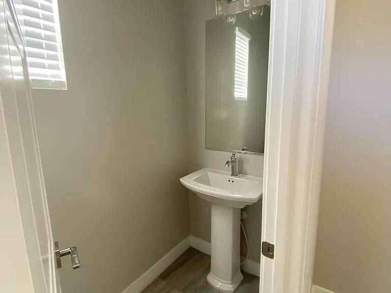 21065 W Elm Way Ct — Photo 6