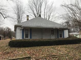 7796 E Mine Ave, Terre Haute, IN 47803