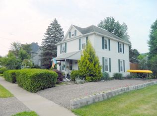 275 4th St, Athens, PA 18810