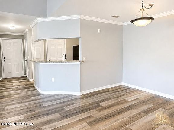 3rd image of 10961 Burnt Mill Rd #1136
