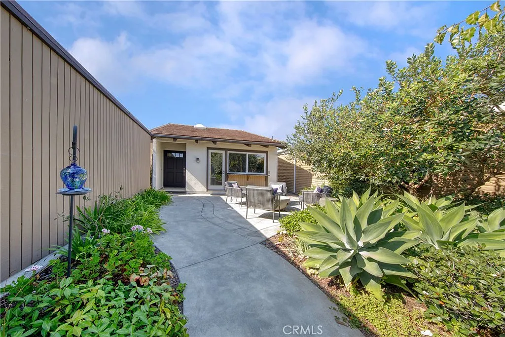 2 bed, 1285 sqft, $6,500 — Photo 2