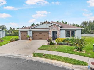 31737 Fairhill Dr, Zephyrhills, FL 33543